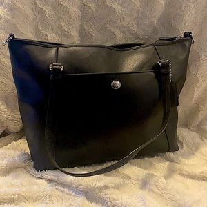 Coach Peyton Leather Pocket Tote